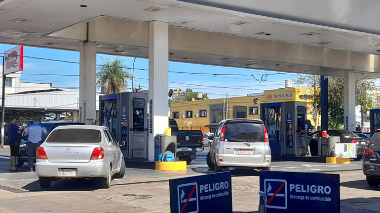 El nuevo gobierno debatirá la problemática de los precios de los combustibles en la agenda regional