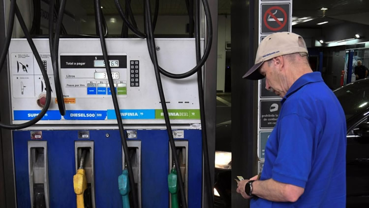 Aumentó 10 por ciento el precio de los combustibles