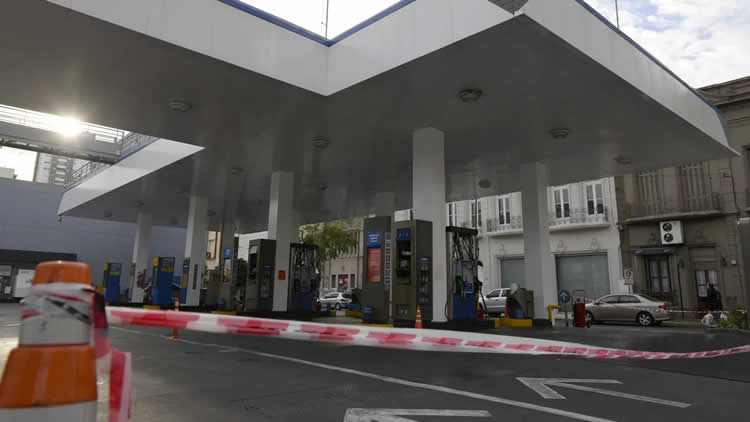 La CGT lanzó un paro para el 24 de enero pero las Estaciones de Servicio deberán permanecer abiertas