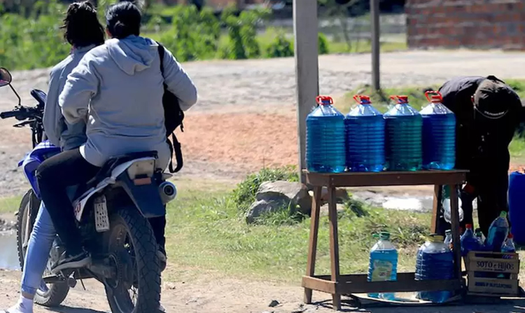 Preparan informes sobre puestos clandestinos de venta de combustibles para entregar a los funcionarios del nuevo gobierno