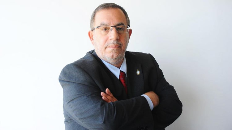 Carlos Maslatón: “Los precios del combustible seguirán aumentando al ritmo del dólar”