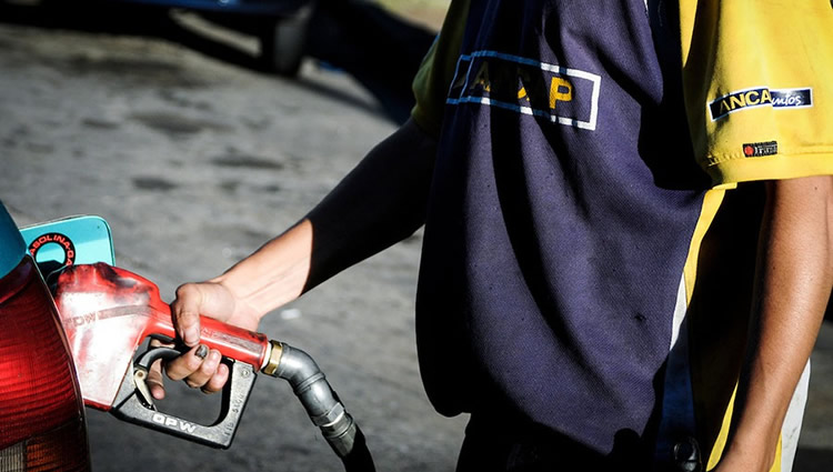 ANCAP homologó la confección nacional de sus nuevos uniformes