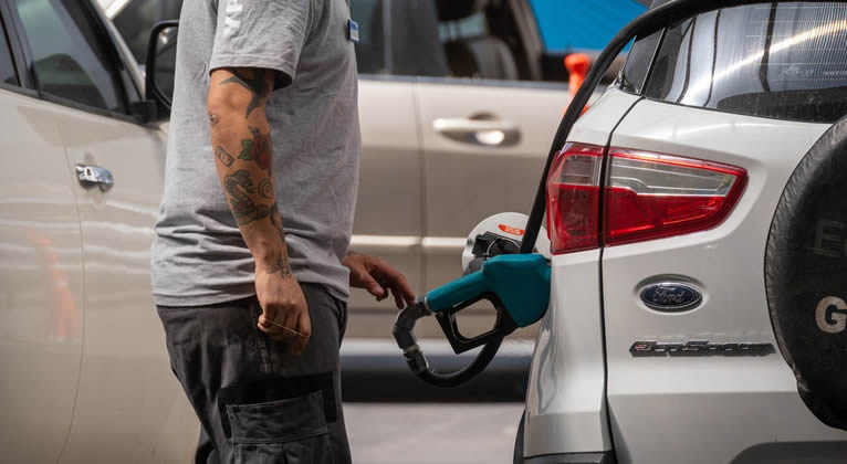 Estaciones de Servicio se rebelan contra la Tasa Vial