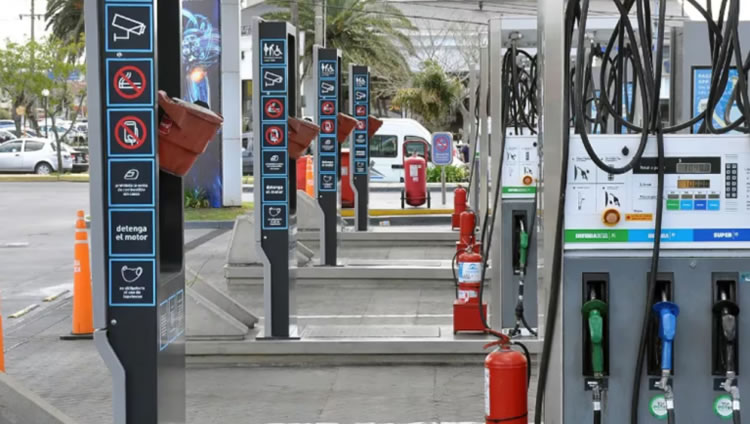 Tras los aumentos de precios, la demanda de combustibles en Estaciones de Servicio profundiza su caída
