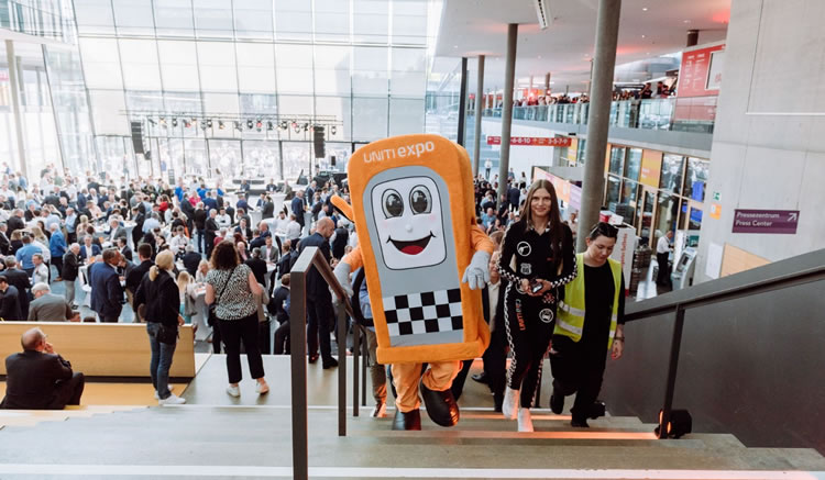 Analizan incorporar la inteligencia artificial a la operativa de las estaciones de servicio en Uruguay