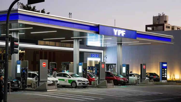 YPF mejoró sus niveles de rentabilidad a pesar de la caída de la venta de combustibles