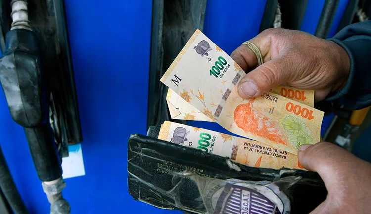 Estaciones de Servicio enfrentan problemas de seguridad debido al incremento del uso de efectivo