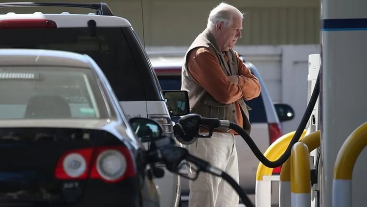 Cae el consumo de combustibles en Estaciones de Servicio por séptimo mes consecutivo