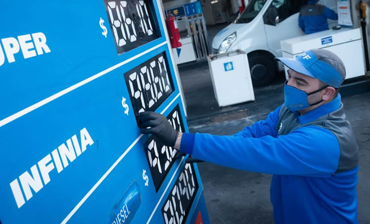 Desde el Congreso exigen la unificación de precios de los combustibles para brindar una equidad económica a las provincias