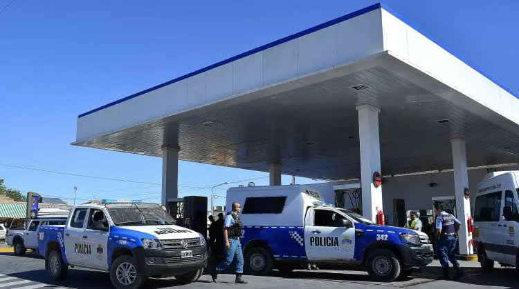 Estacioneros apoyan la desregulación de la contratación de combustibles para el Estado Nacional