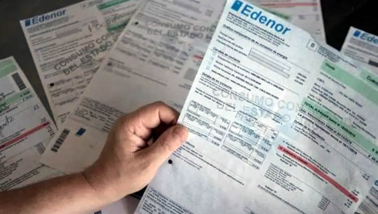 La caída del consumo eléctrico tuvo su correlato en la demanda de combustibles