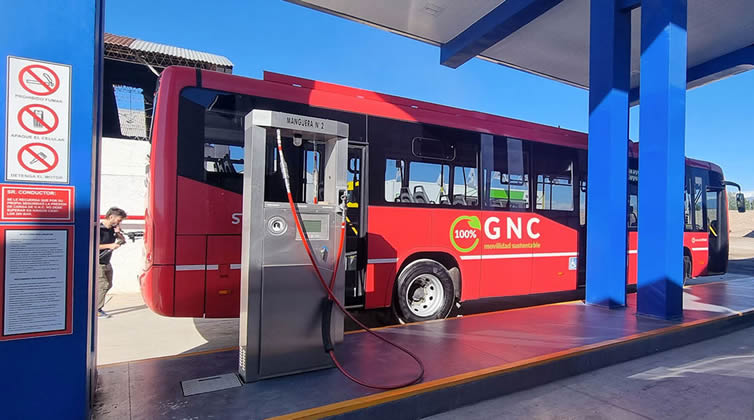 Desde hoy sólo las estaciones habilitadas podrán cargar GNC al transporte pesado