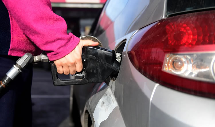 La demanda de combustibles en Estaciones de Servicio sigue en baja aunque con señales de recuperación