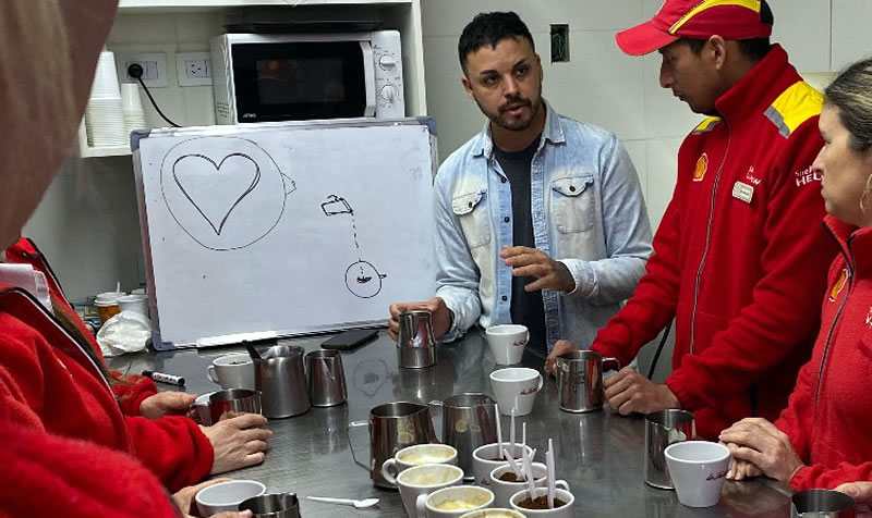 Capacitación: 5 puntos para mejorar la cafetería en Estaciones de Servicio