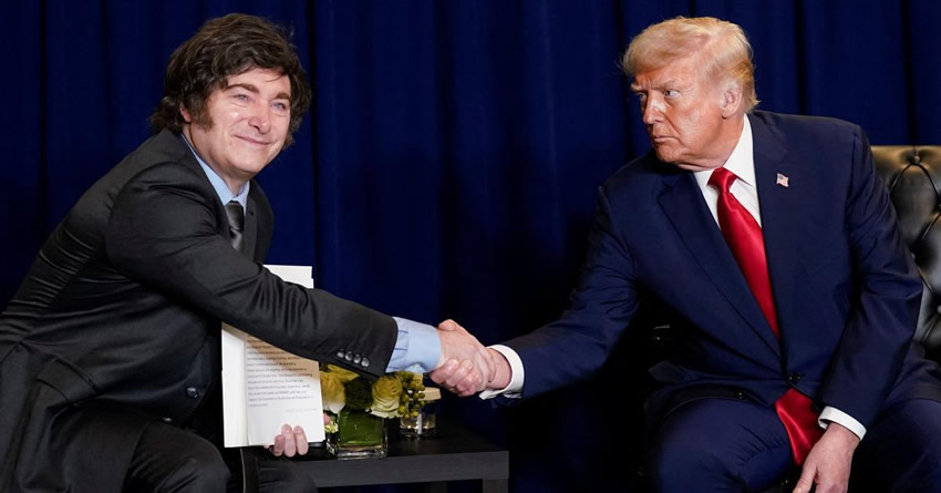 Especialistas energéticos anticipan que la baja del dólar podría trasladarse al precio de los combustibles