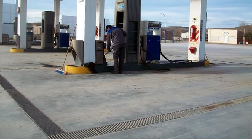 Tránsito pesado y mantenimiento invisible: cómo evitar accidentes y ahorrar hasta 20 años de desgaste en la Estación de Servicio