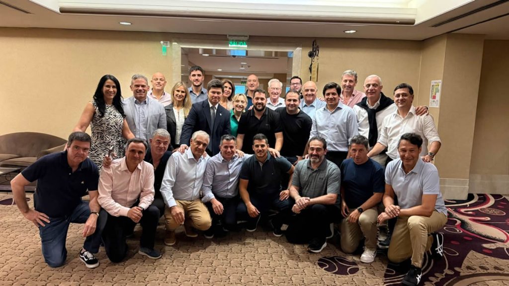 Reunión en CECHA: empresarios analizaron el presente del sector y definieron los ejes para 2026