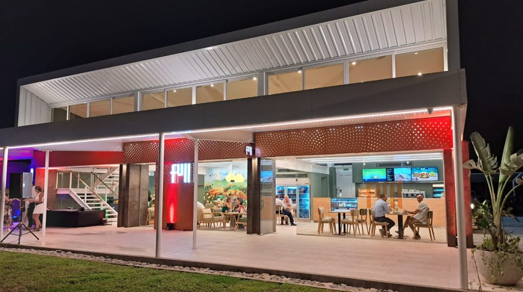 Se inauguró la primera YPF FULL Stand Alone del interior del país