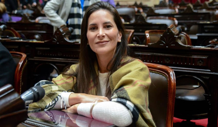 Ley de Defensa del Consumidor: buscan sumar un artículo para obligar a las petroleras a informar los aumentos de combustibles