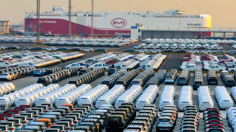 Estacioneros esperan que la llegada de más vehículos eléctricos en 2026 incentiven las inversiones en infraestructura de carga