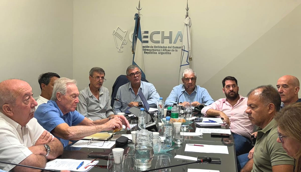 Estaciones de Servicio avanzan en una agenda para reordenar su relación con las petroleras y anticipar los cambios del negocio