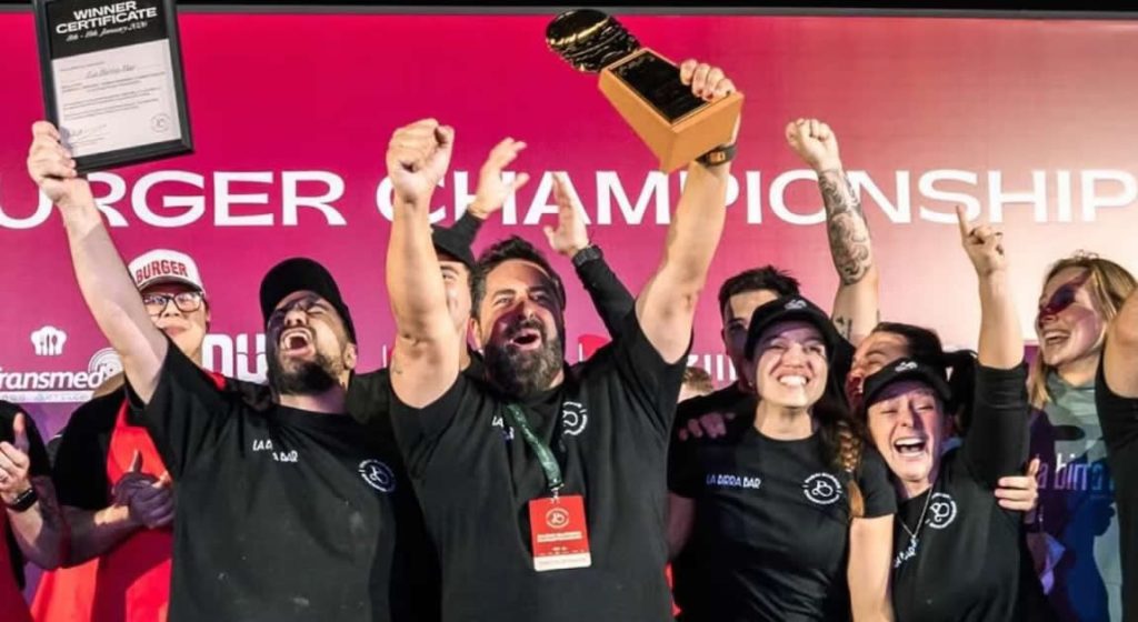 La mejor hamburguesa del mundo también se disfruta en las Estaciones de Servicio