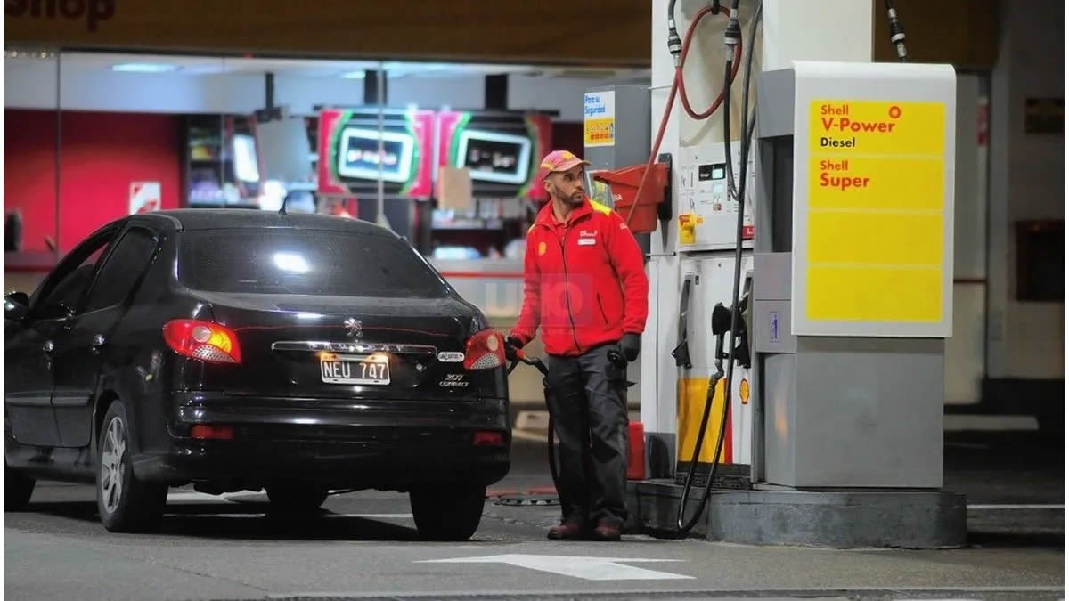 Balance 2025: se desplomó la venta de gasoil y los combustibles premium ganaron terreno