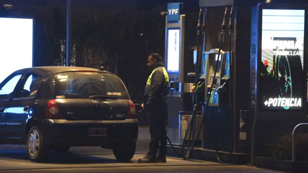 ¿Cómo convertir horas “muertas” en ventas adicionales en la tienda y el surtidor?