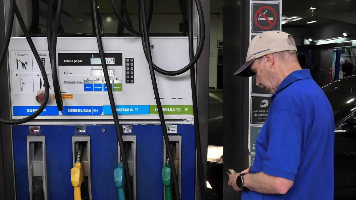 Qué puede pasar con los precios de los combustibles en los próximos meses