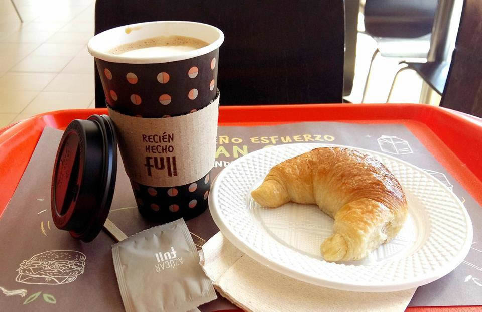 Condenan a una Estación de Servicio y a la petrolera que la embandera a pagar más de un millón de pesos por un café que causó quemaduras
