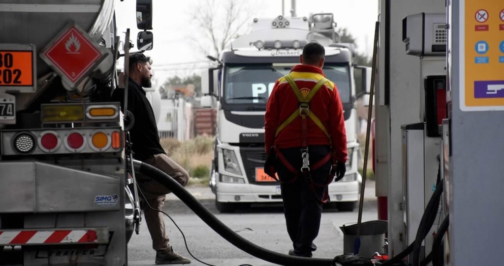 El Gobierno amplía las atribuciones de la Subsecretaría de Hidrocarburos y refuerza su control sobre la comercialización de combustibles
