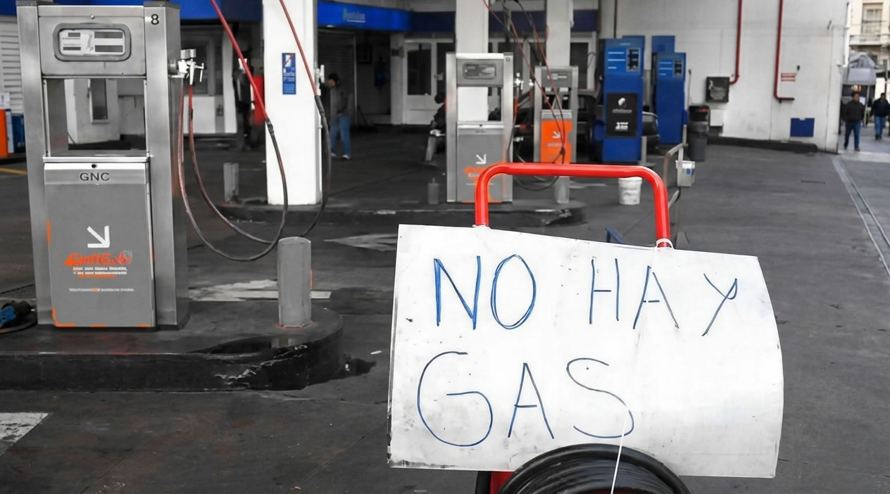 El Gobierno avanza en gestiones para garantizar el abastecimiento prioritario de gas para las estaciones de GNC