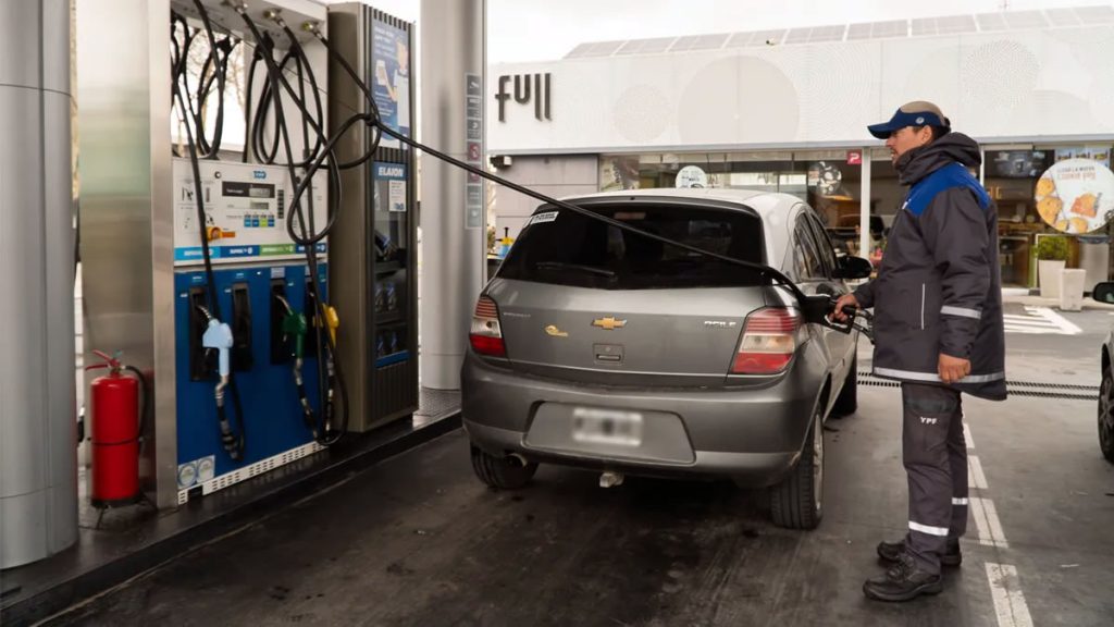 Empleados de Estaciones de Servicio y las cámaras empresarias a punto de sellar un nuevo entendimiento salarial