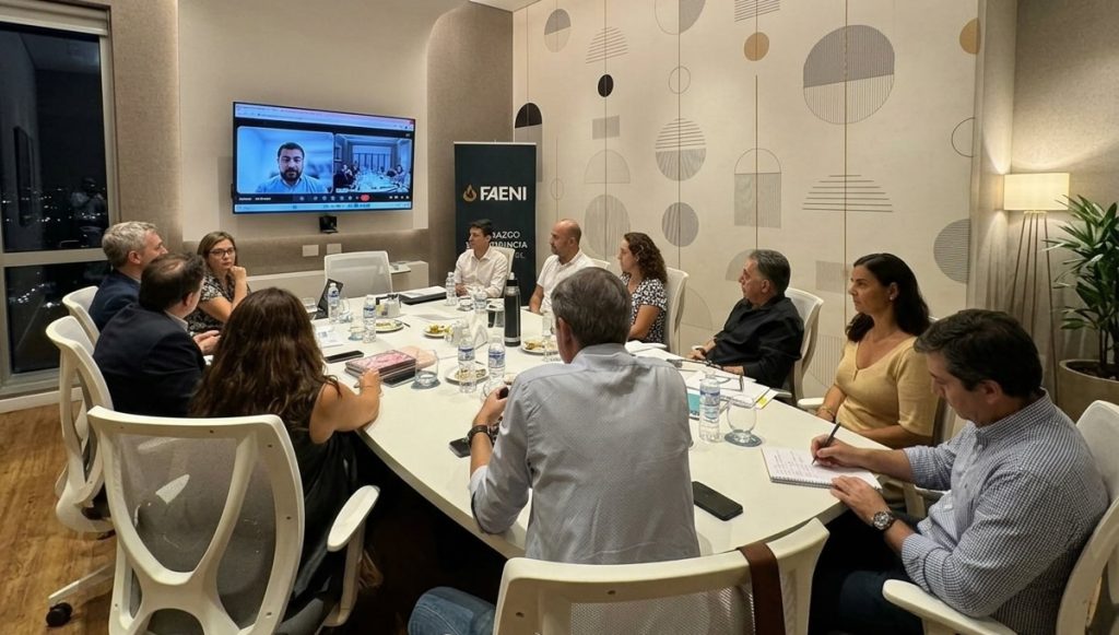 Estaciones de Servicio analizan incentivos para generar más empleo en el sector