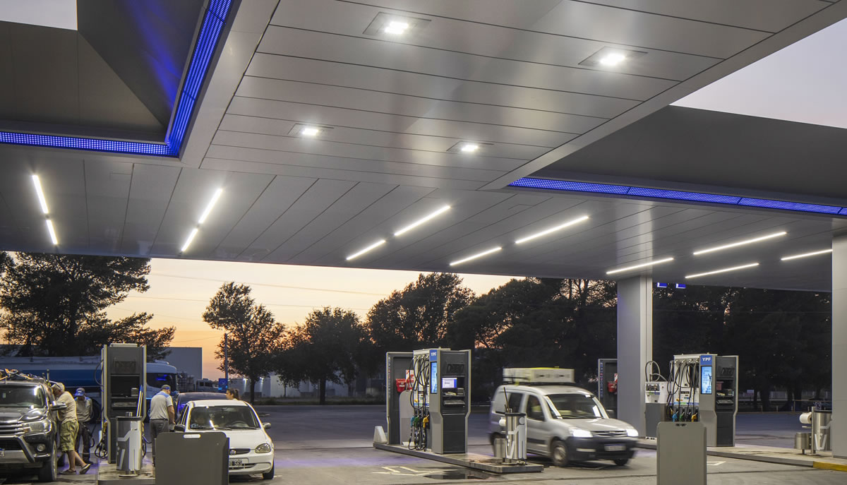 Los 4 errores más comunes en la iluminación de las  Estaciones de Servicio