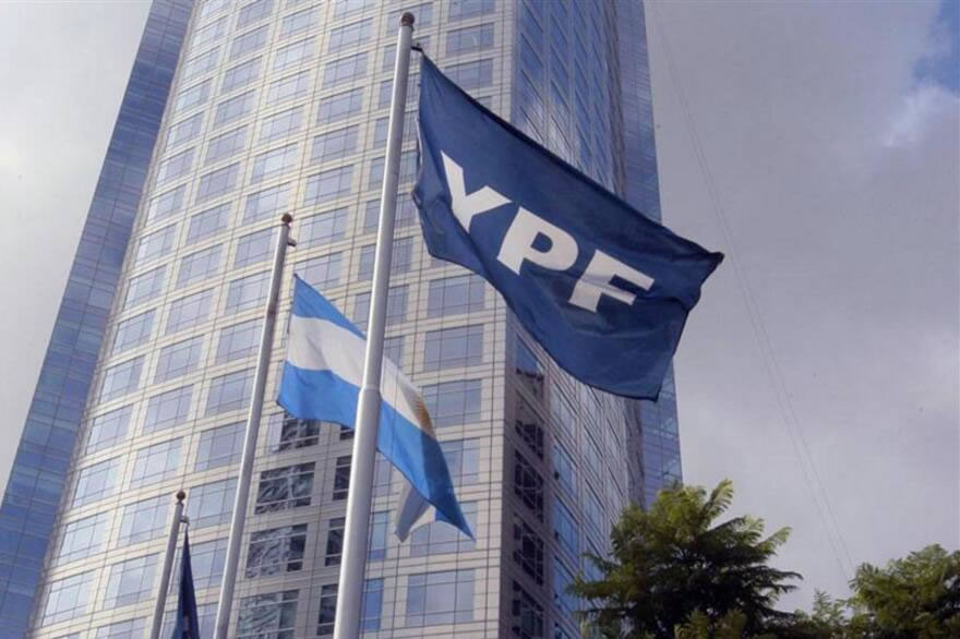 Tras el fallo favorable, YPF acelera inversiones y refuerza la producción de combustibles de calidad