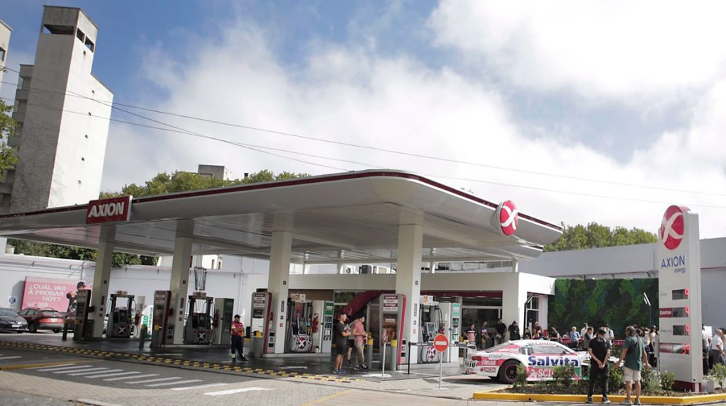 AXION energy inauguró una Estación de Servicio que ofrece beneficios exclusivos y delivery