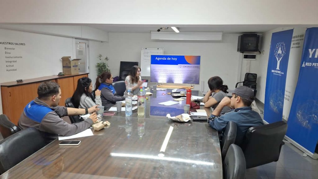 Convocan a una capacitación gratuita en habilidades blandas para Estaciones de Servicio