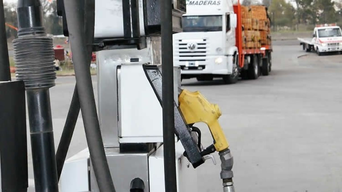 Gasoil mayorista: advierten restricciones en las entregas y precios distorsionados