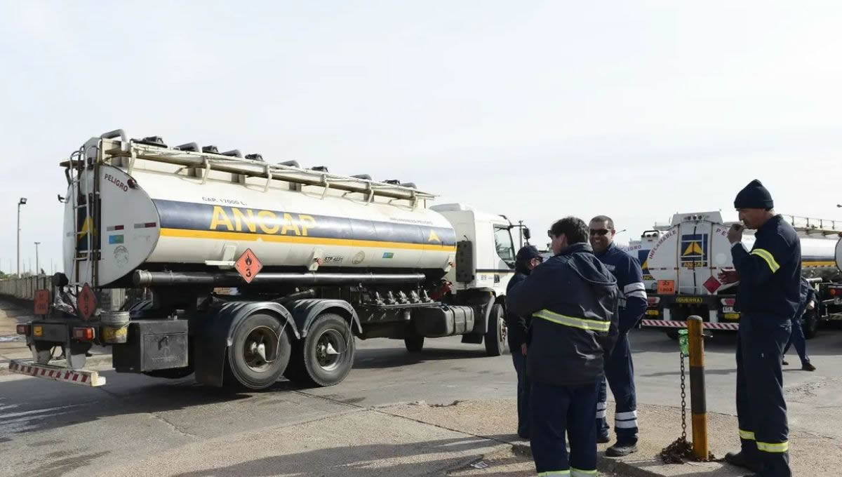 ¿Habrá combustible suficiente el fin de semana? El paro en Paysandú genera dudas