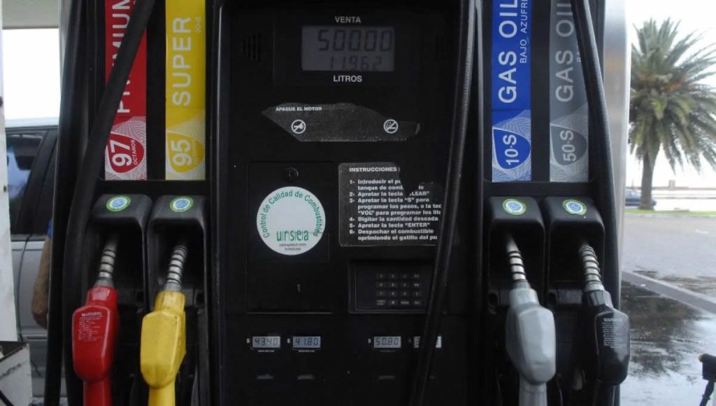 ¿Hay espacio para evitar otra suba en los combustibles en mayo?