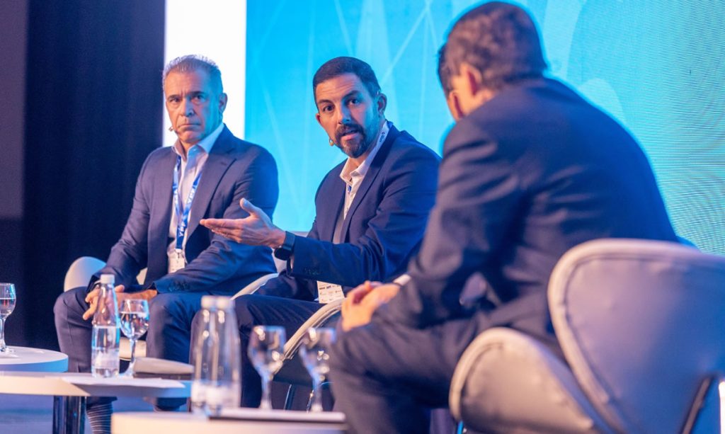 AXION energy impulsa una estrategia para llevar los beneficios de Vaca Muerta a toda su red