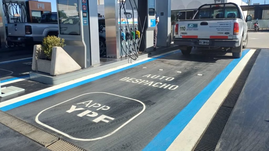 El autodespacho gana terreno y se abre paso en las Estaciones de Servicio del interior del país