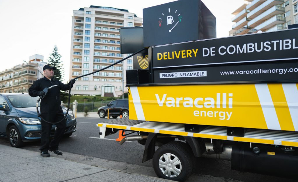 Empresarios buscan reunirse con Sturzenegger por el delivery de combustible