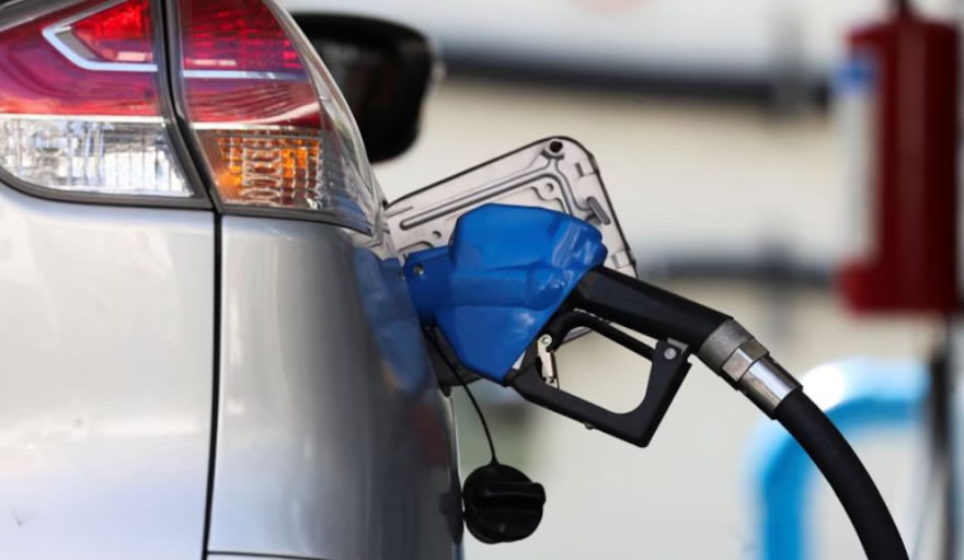 Estaciones de Servicio apoyan una iniciativa para reducir a la mitad los impuestos sobre combustibles