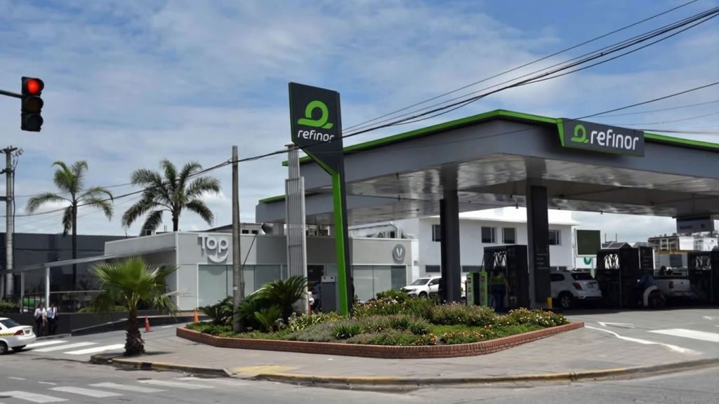La alianza entre YPF y Refinor empieza a sentirse en los surtidores del norte
