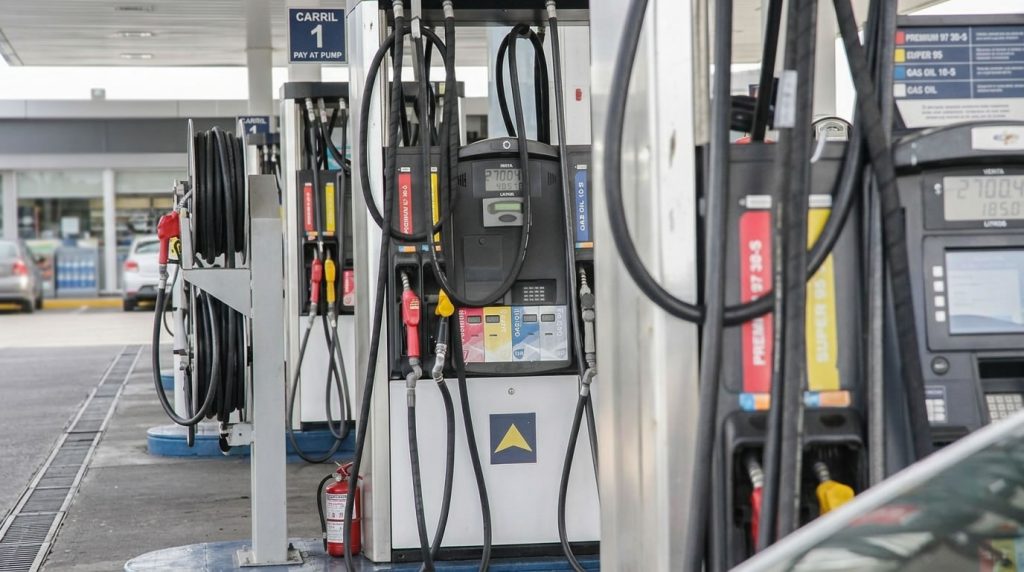 Según URSEA el precio de referencia de las naftas se ubica casi 6 por ciento por debajo de los vigentes