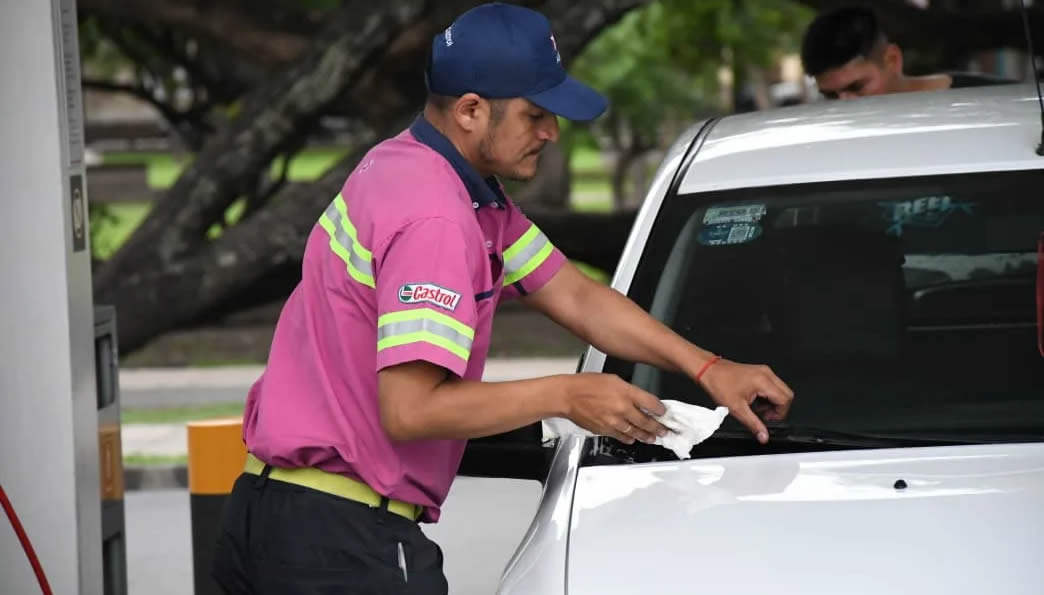 Reforma laboral: el sindicato de empleados de Estaciones de Servicio reclama que no haya diferencias entre trabajadores nuevos y actuales