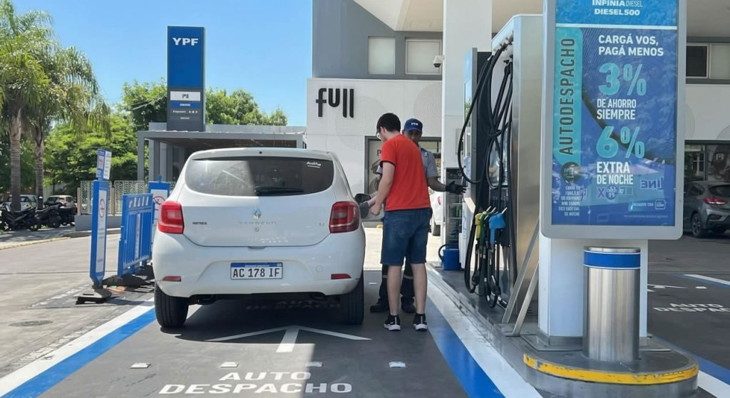 A un año de su reglamentación, el autodespacho se expande con fuerte impulso de YPF