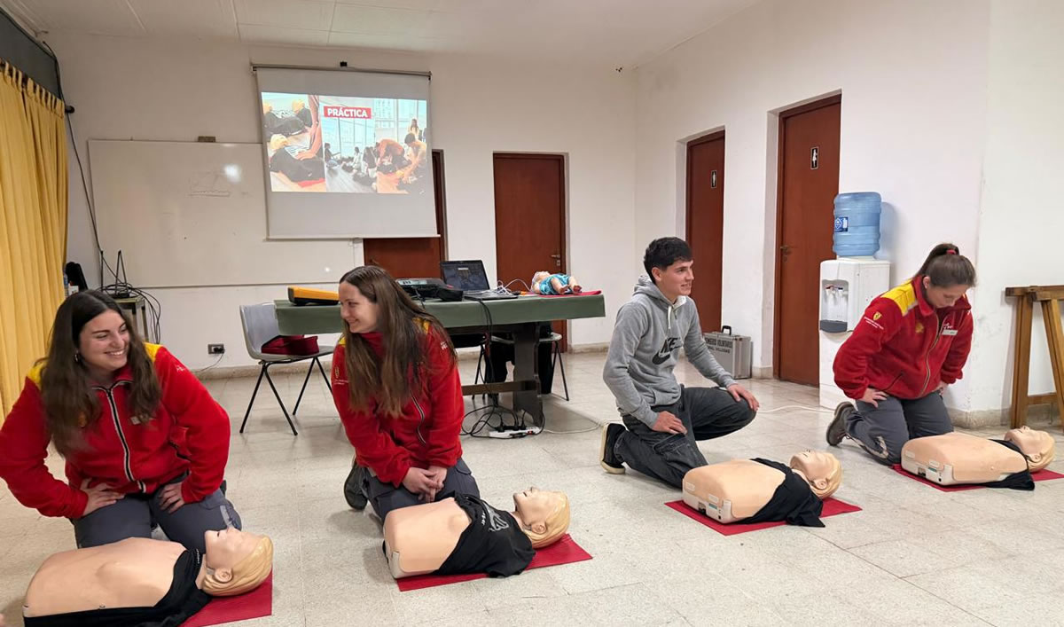 La primera red de Estaciones de Servicio preparada para salvar vidas ya es una realidad en el país